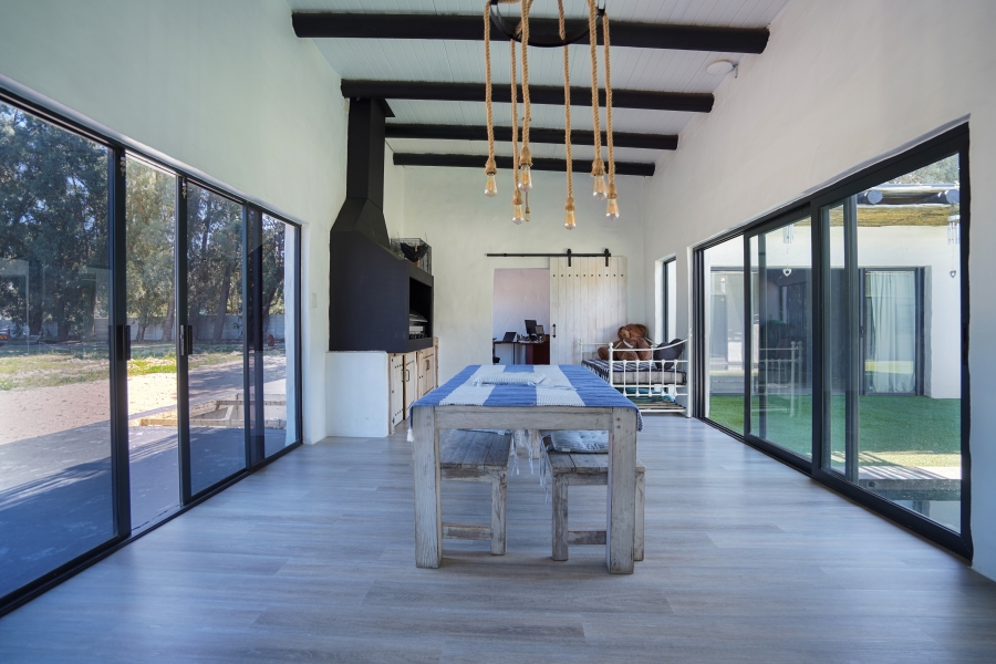 5 Bedroom Property for Sale in Morning Star Western Cape